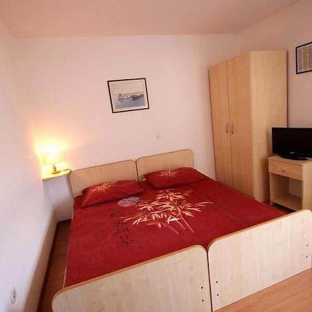 Apartments Ivka Omiš Δωμάτιο φωτογραφία