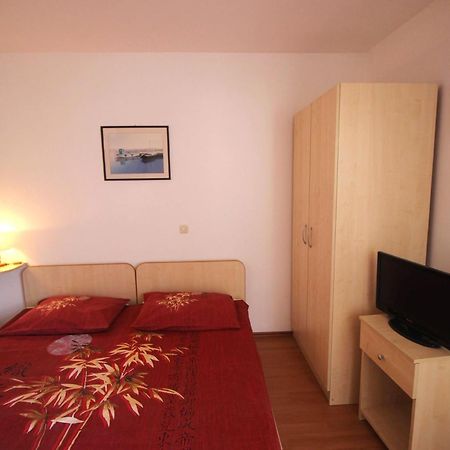 Apartments Ivka Omiš Δωμάτιο φωτογραφία