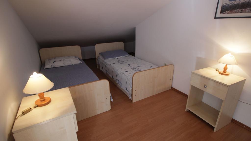 Apartments Ivka Omiš Δωμάτιο φωτογραφία