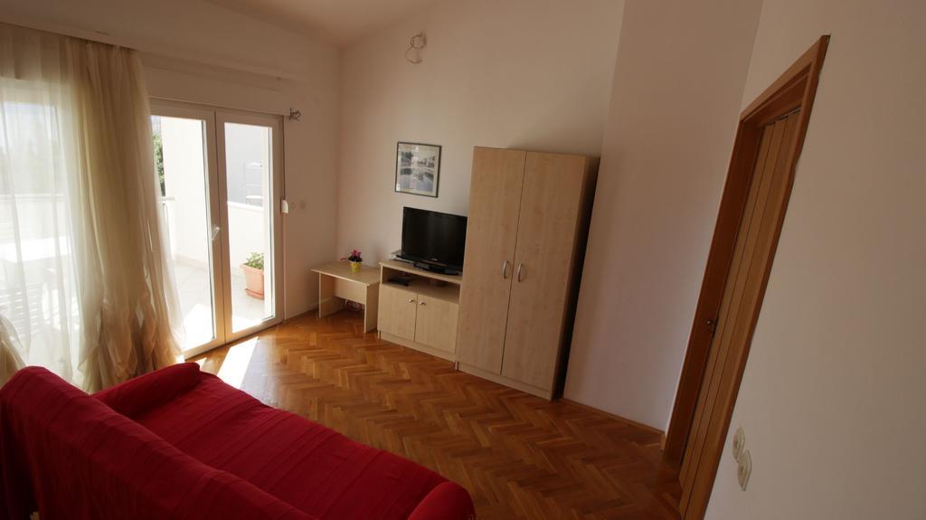 Apartments Ivka Omiš Δωμάτιο φωτογραφία