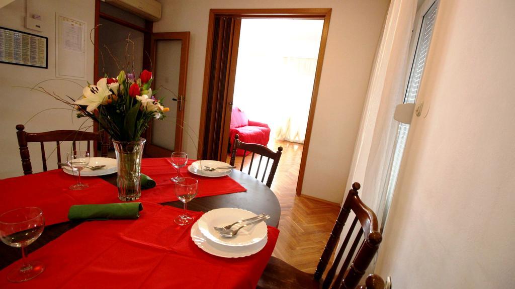Apartments Ivka Omiš Εξωτερικό φωτογραφία